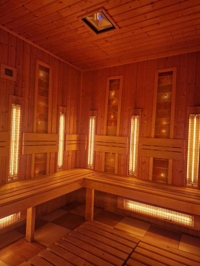 Fantastico Exlcusive Hotel Senta Eksteriør bilde