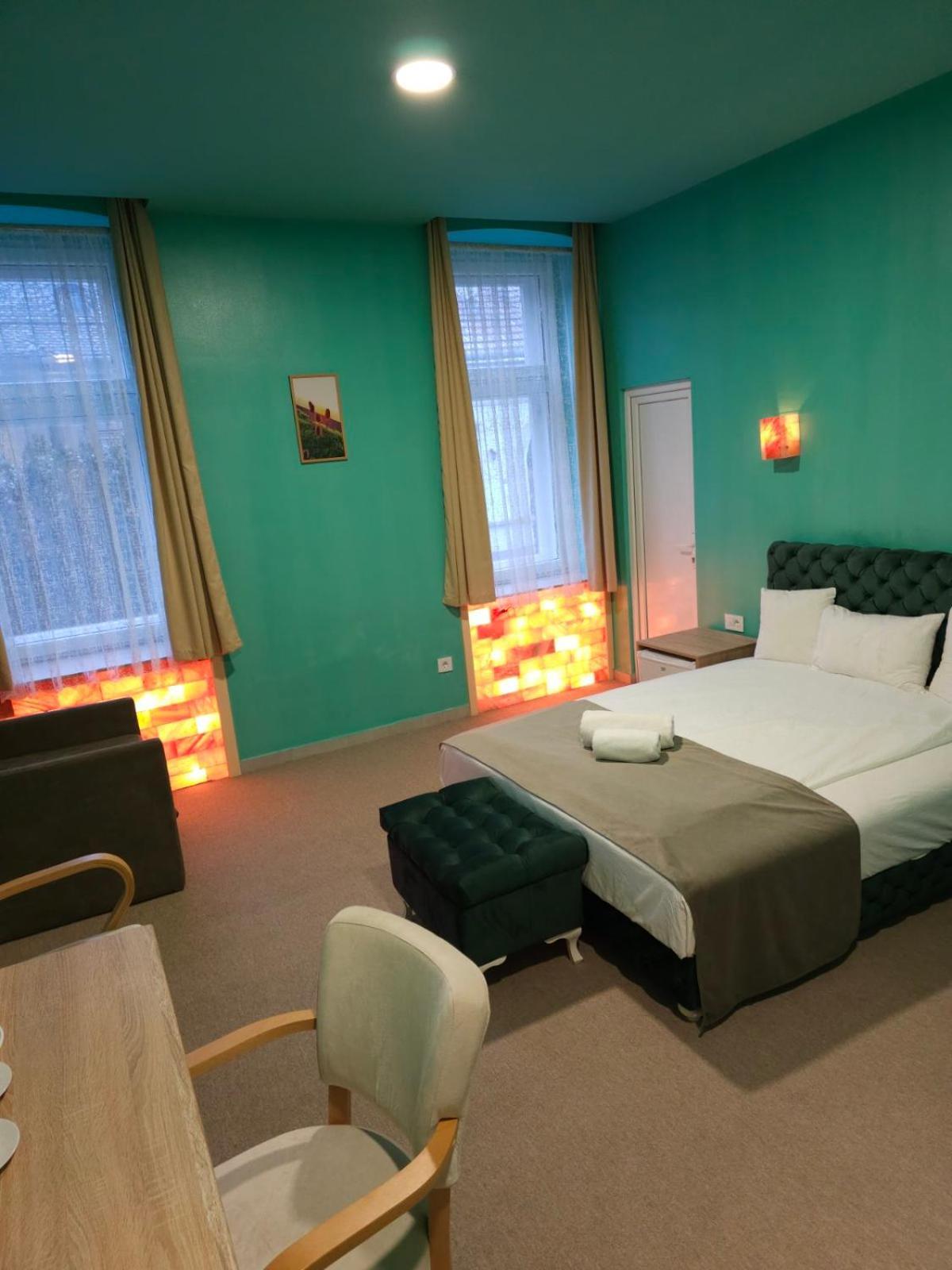 Fantastico Exlcusive Hotel Senta Eksteriør bilde